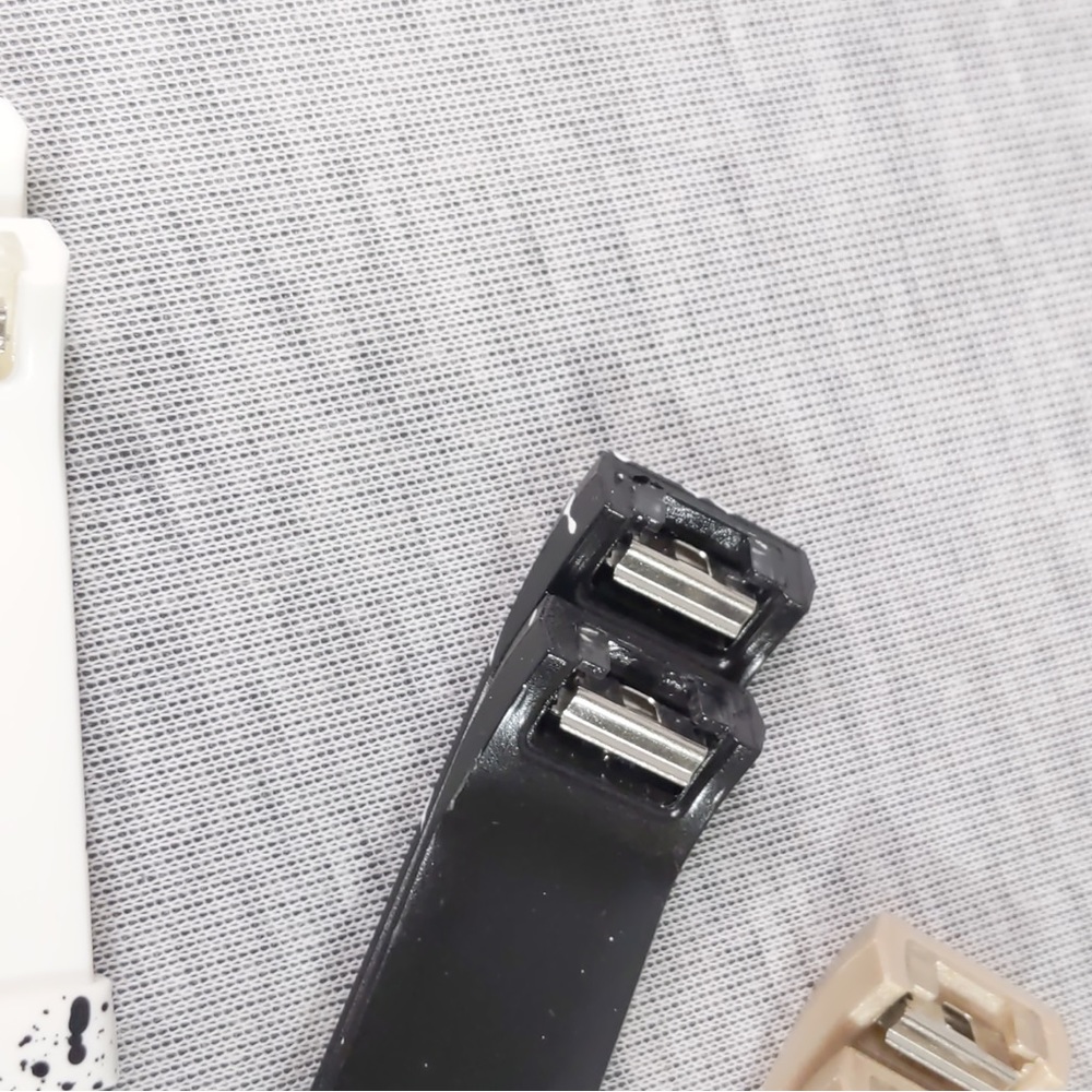 👯♀️Host Pick⚡️(FREE w/purchase) 3 pcs TPU bands for Fitbit Charge 2 - Picture 7 of 9
